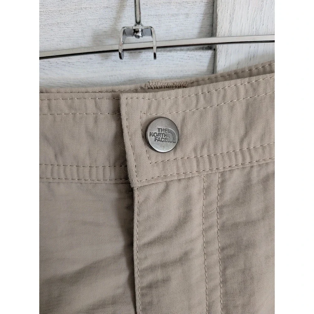 The North Face Horizon Khaki Tan Nylon Cargo Hiking Shorts Mens 36 Utility